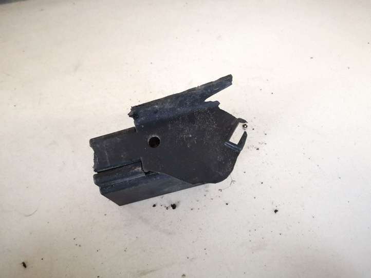 Opel Zafira (2003 - 2006)  13119468 Реле вентилятора охлаждения