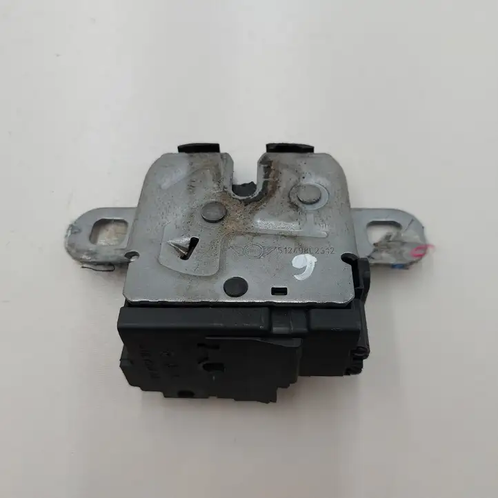 Mini Cooper Countryman R60 (2010 - 2016) 51249802312 Замок крышки багажника — фото 1