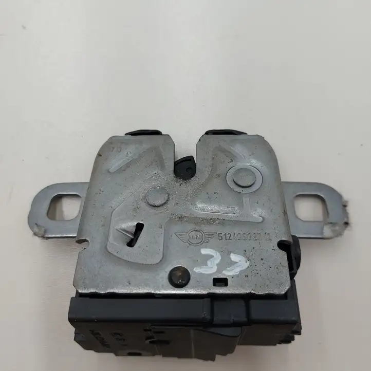 Mini Cooper Countryman R60 (2010 - 2016) 51249802312 Замок крышки багажника — фото 1