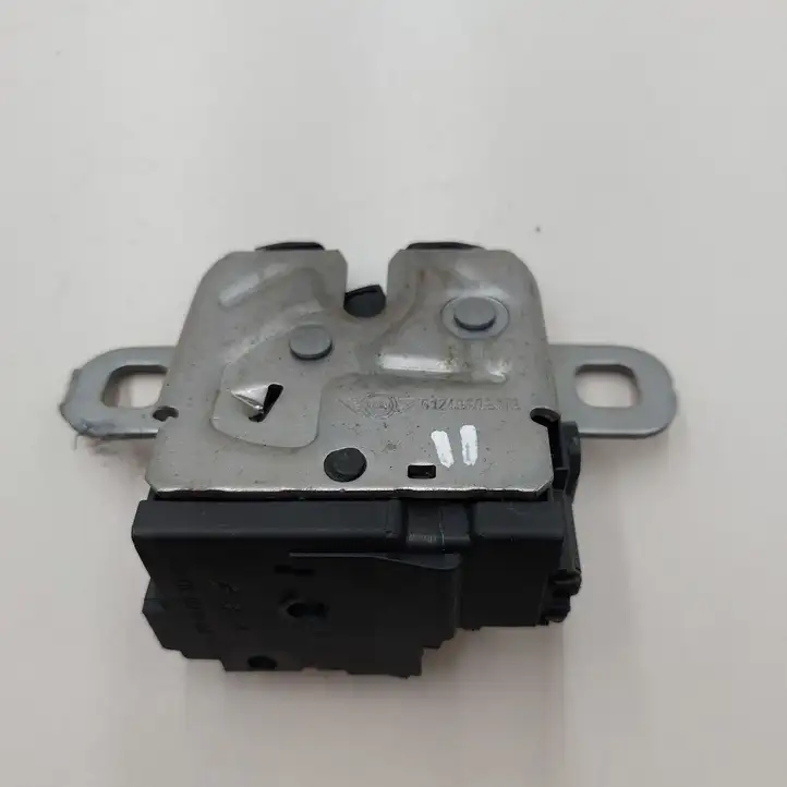 Mini Cooper Countryman R60 (2010 - 2016) 51249802312 Замок крышки багажника — фото 1