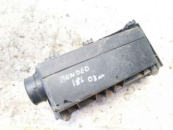Ford Mondeo Mk III (2000 - 2007)   Коробка воздушного фильтра
