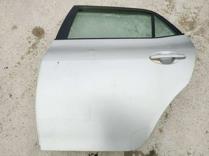 Toyota Auris 150 (2006 - 2012)  sidabrines Задняя дверь