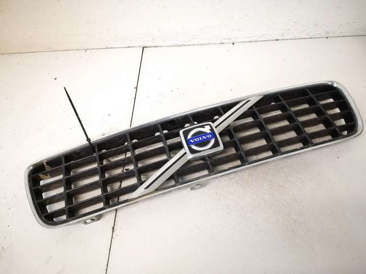 Volvo S60 (2000 - 2004)  9151881 Передняя решётка