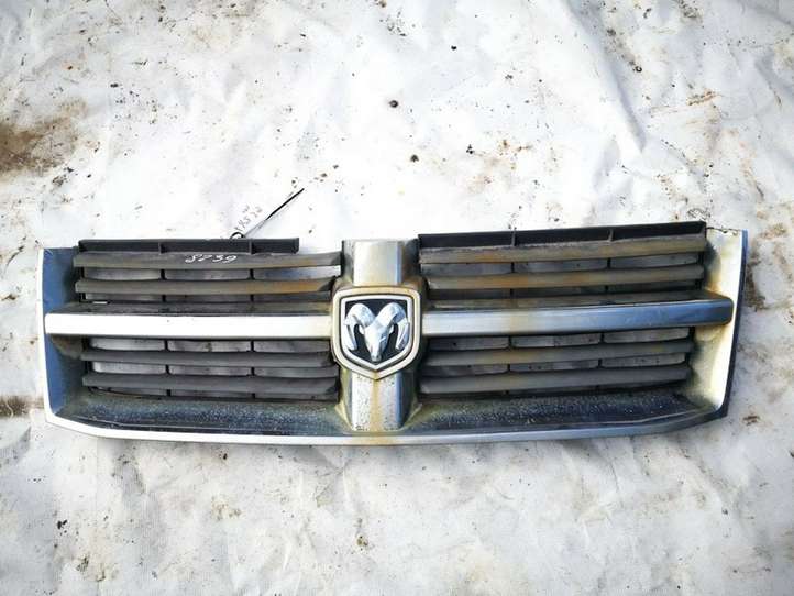 Dodge Grand Caravan (2007 - 2020)   Передняя решётка