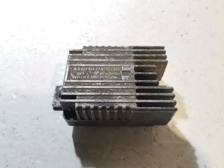 Mercedes-Benz E W210 (1995 - 2002) A0275457732 Блок управления вентилятором — фото 1