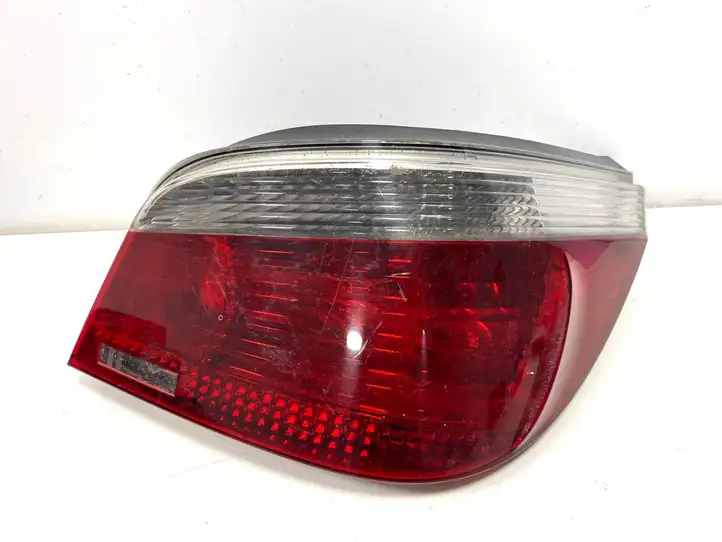 BMW 5 E60 E61 (2004 - 2010) 7165738 Задний фонарь в кузове — фото 1