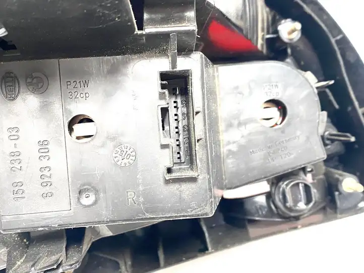 BMW 5 E60 E61 (2004 - 2010) 7165738 Задний фонарь в кузове — фото 7