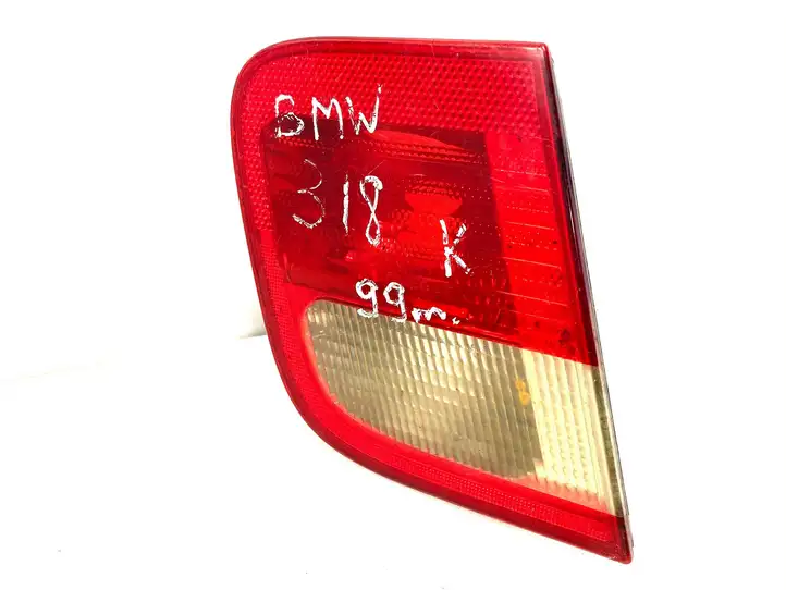 BMW 3 E46 (1998 - 2005) 8364923 Задний фонарь в крышке багажника — фото 1