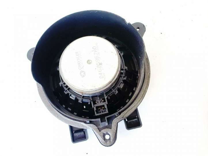 Chrysler Pacifica (2003 - 2008)  04685967ad Громкоговоритель (громкоговорители) в передних дверях