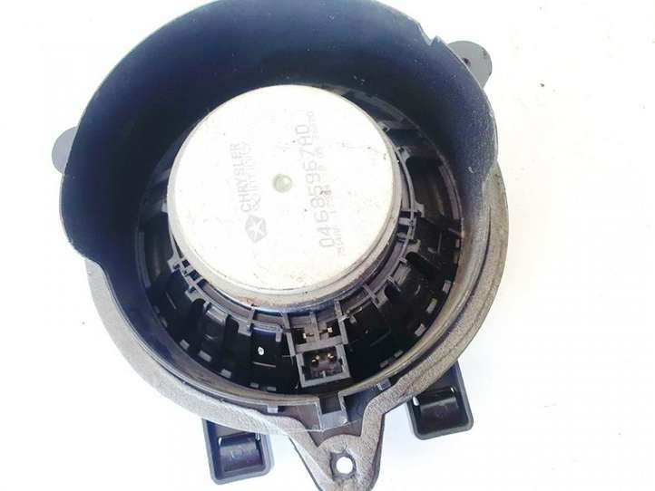 Chrysler Pacifica (2003 - 2008)  04685967ad Громкоговоритель (громкоговорители) в передних дверях