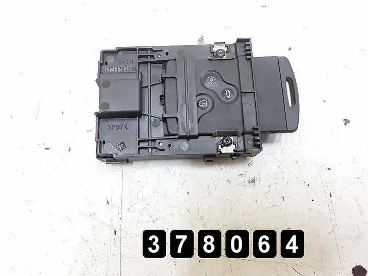 Renault Megane III (2009 - 2016) 1600petrolv29004369a284b13640r8200604934 Блок управления двигателем (ЭБУ) — фото 10