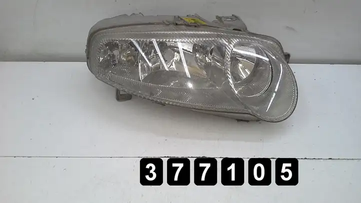 Alfa Romeo 147 (2000 - 2004) 0301186202468261940 Передняя фара — фото 1