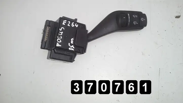 Ford Focus (2005 - 2008) 17D346B Другие включатели / ручки/ переключатели — фото 1
