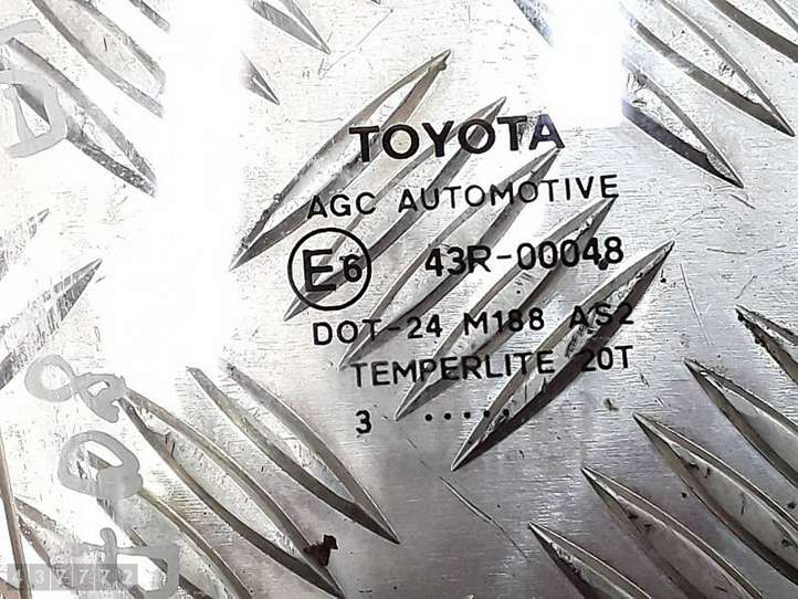 Toyota Auris E180 (2012 - 2018)  E643R00048 Основное стекло задних дверей