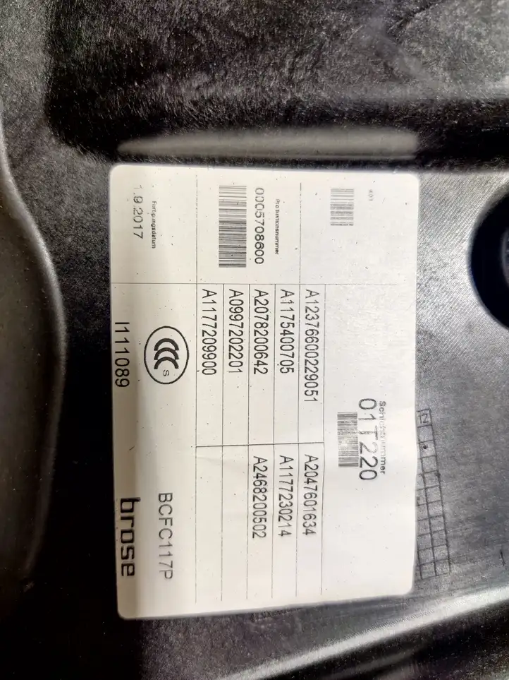Mercedes-Benz CLA C117,X117,W117 (2013 - 2019) A1177209900 Стеклоподъемник передней двери (без мотора) — фото 3