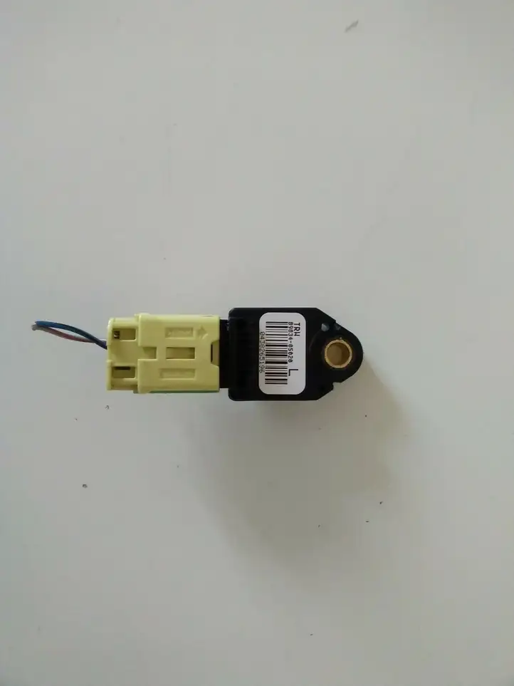 Toyota Avensis T250 (2006 - 2009) 8983405020 Датчик удара SRS — фото 1
