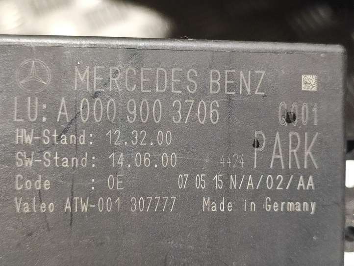 Mercedes-Benz E W212 (2009 - 2016)  A0009003706 Блок управления парковки