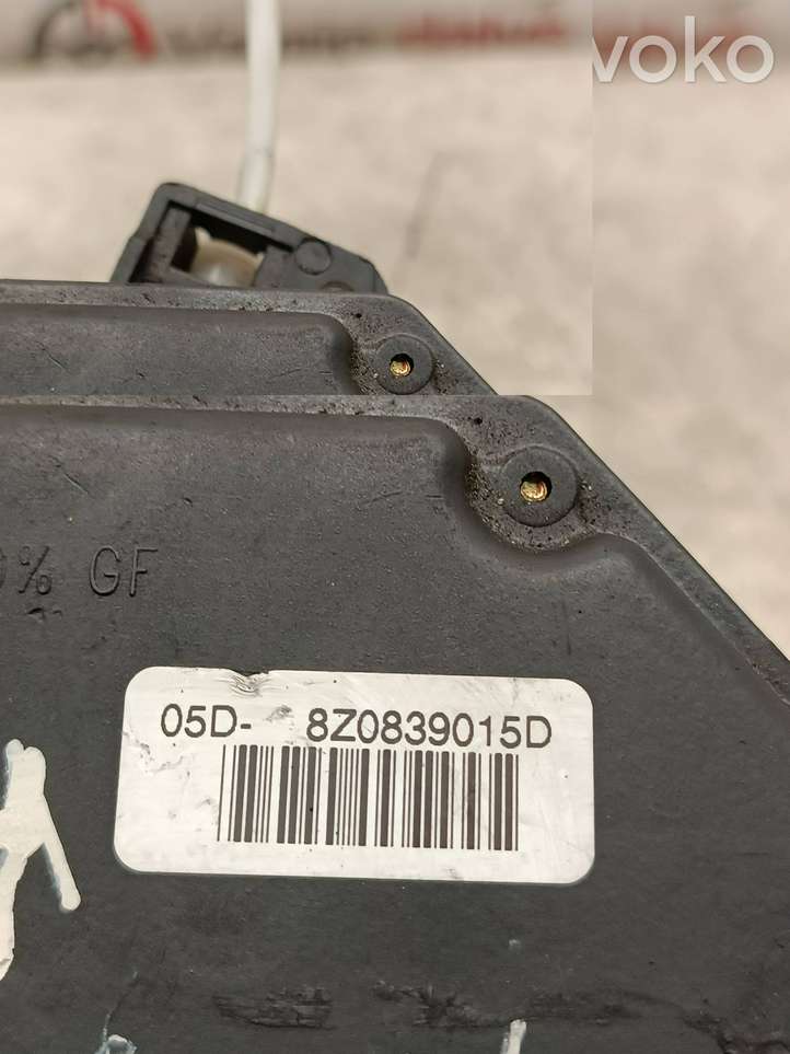 Audi A2 (1999 - 2007)  8Z0839015D Замок задней двери
