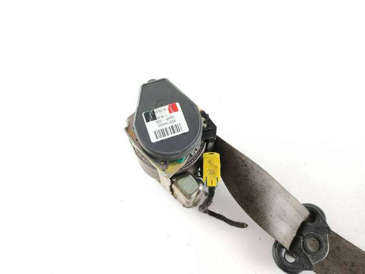 Audi A3/S3 8P (2003 - 2005)  8P3857705 Передний ремень безопасности