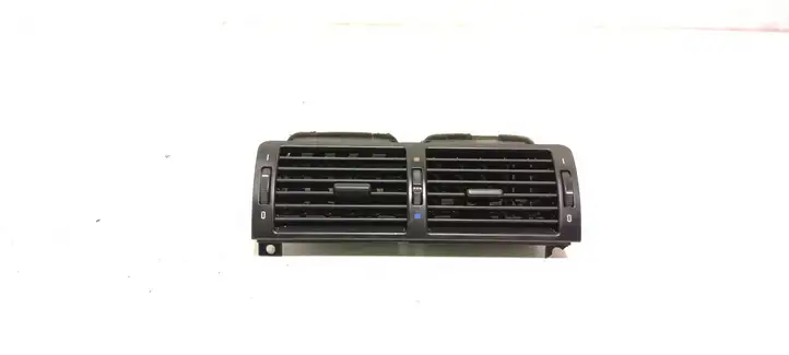 BMW 3 E46 (1998 - 2005) 8361895 Центральный воздушный дефлектор — фото 1
