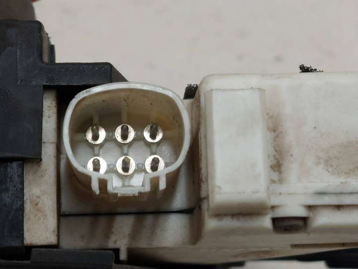 Volkswagen Sharan (2003 - 2010)  93BG220A20 Замок задней двери