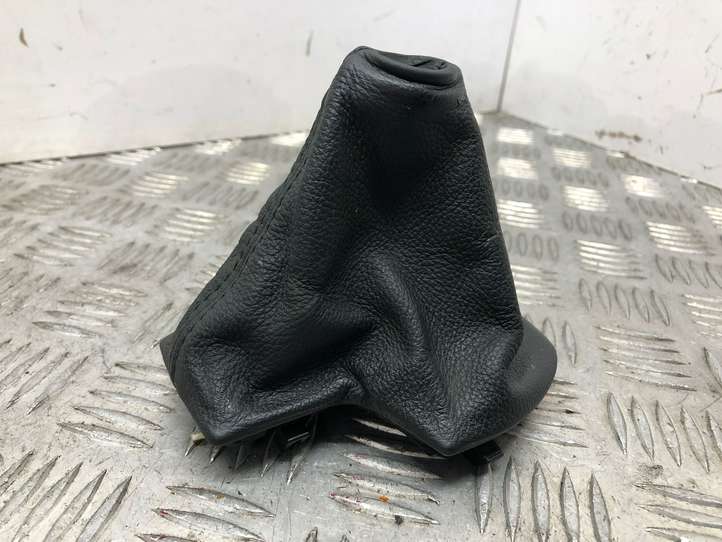 BMW 5 E60 E61 (2004 - 2010)  7522370 Отделка рычага переключения передач (кожа, головка)