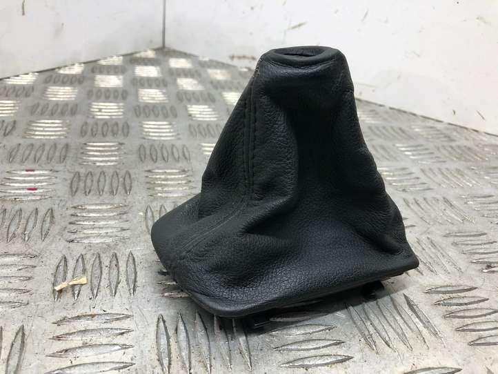 BMW 5 E60 E61 (2004 - 2010)  7522370 Отделка рычага переключения передач (кожа, головка)