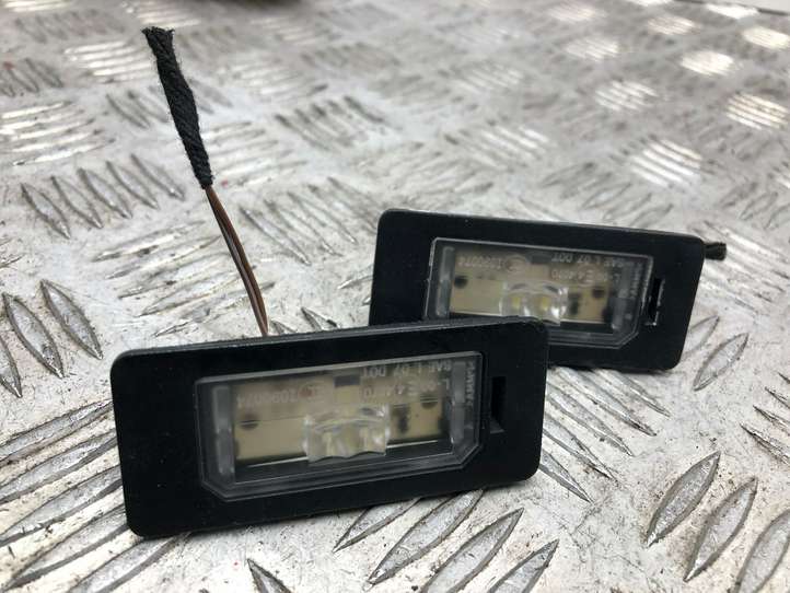 BMW 3 F30 F35 F31 (2012 - 2018)  7193293 Освещение номера