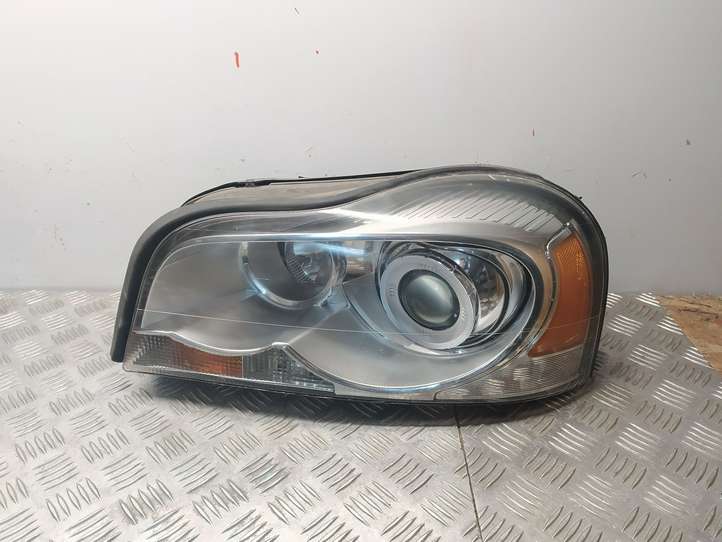 Volvo XC90 (2006 - 2014)  31111845 Передняя фара