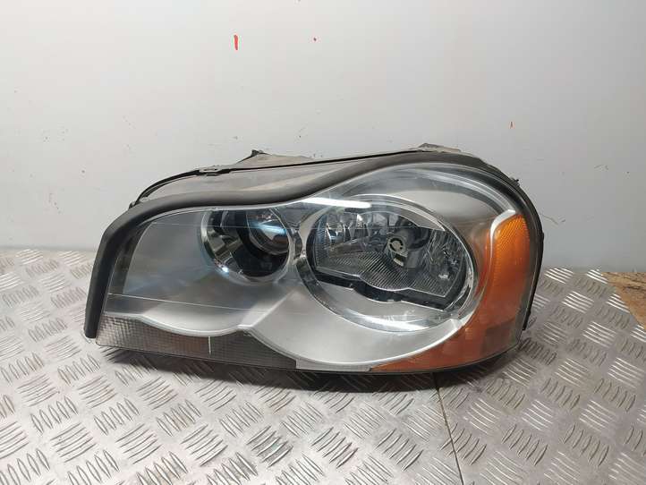 Volvo XC90 (2002 - 2006)  30698813 Передняя фара