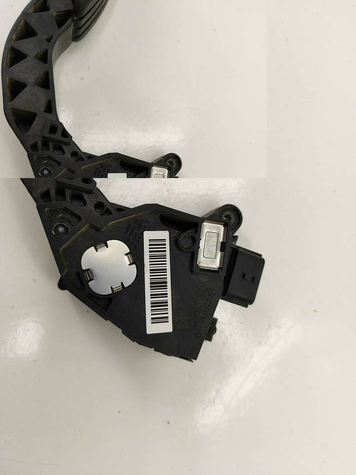 Renault Trafic III (X82) (2014 - )  180020024R Педаль акселератора