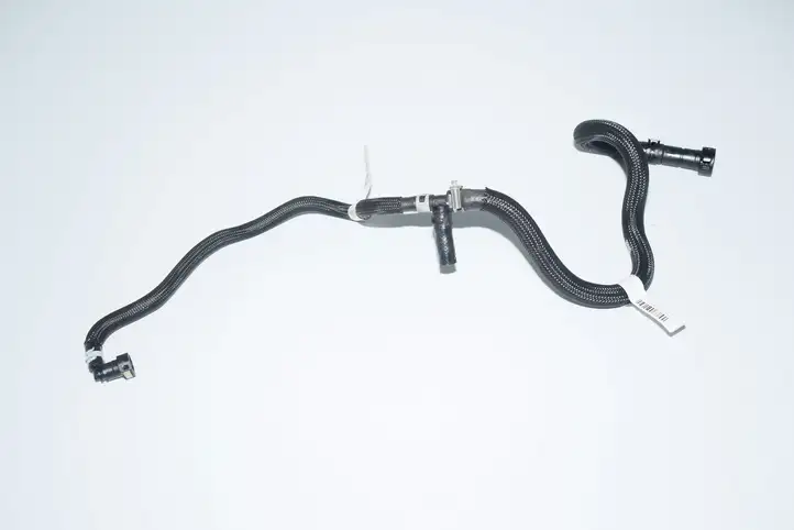 BMW 4 F32 F33 (2013 - 2017) 8507688 Трубка топливной системы — фото 2