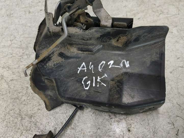 Audi A4 (2000 - 2006)   Замок задней двери