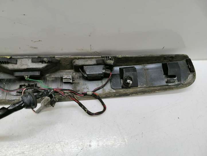Nissan Qashqai (2010 - 2013)  24055JD00A Освещение номера