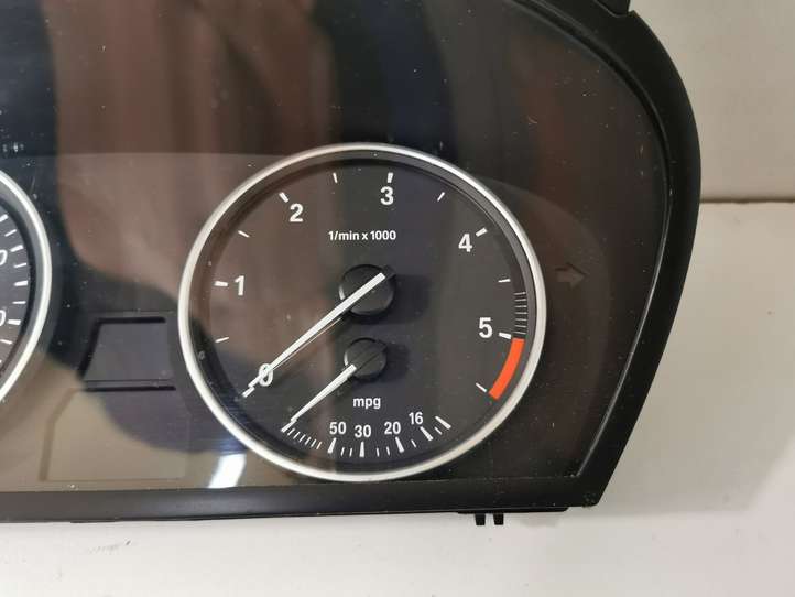 BMW X5 E70 (2006 - 2013)  9236819 Спидометр (приборный щиток)