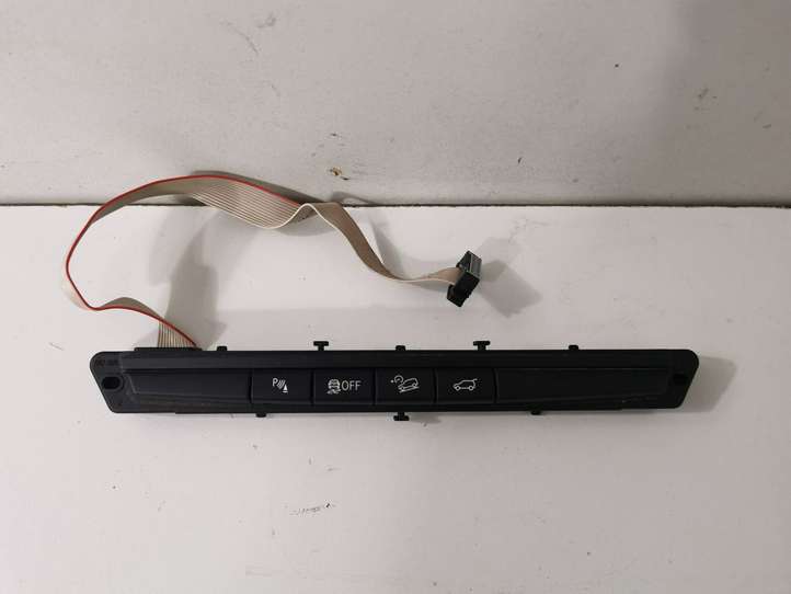 BMW X5 E70 (2006 - 2013)  9208218 Блок переключателей