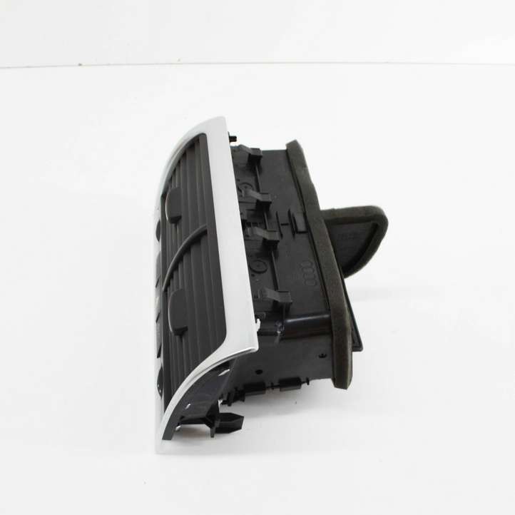 Audi Q7 (2009 - 2015)  4L0820951 Воздушная решётка окна