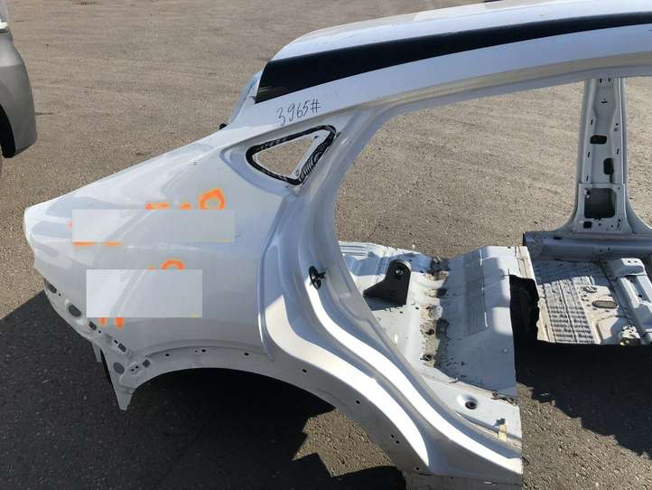Ford Mustang Mach-E (2020 - )   Задняя четверть