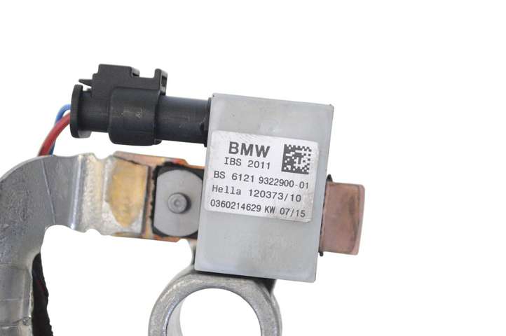 BMW 4 F32 F33 (2013 - 2017)  9322900 Узел подключения плюсовых проводов