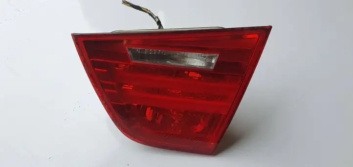 BMW 3 E90 E91 (2005 - 2012) 7154162 Задний фонарь в крышке багажника — фото 3
