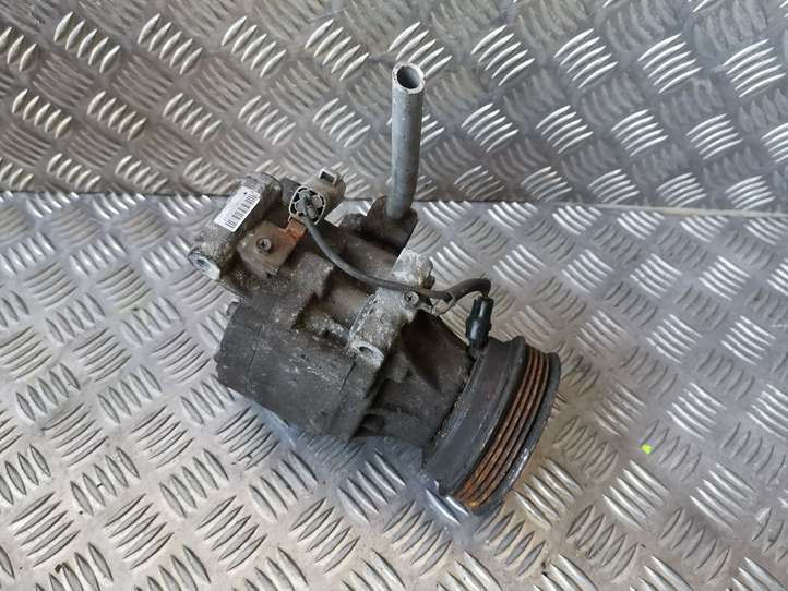 Toyota Corolla Verso E121 (2001 - 2004)  4472206351 Компрессор (насос) кондиционера воздуха