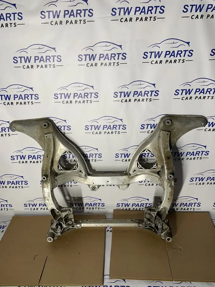 BMW 6 F12 F13 (2010 - 2018) 6797644 Передняя балка подвески — фото 1