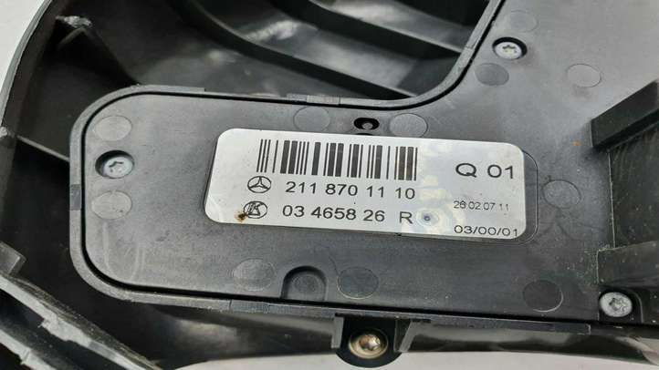 Mercedes-Benz E W211 (2002 - 2009)  2118701110 Управление регулеровки сидений 