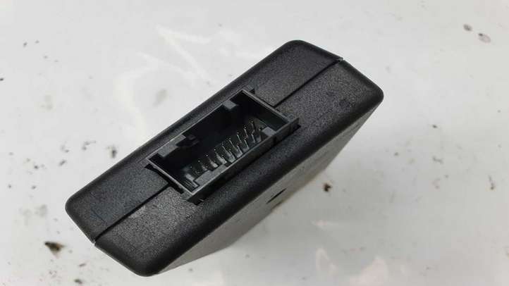 Mercedes-Benz E W211 (2002 - 2009)  B67824252 Блок управление GSM