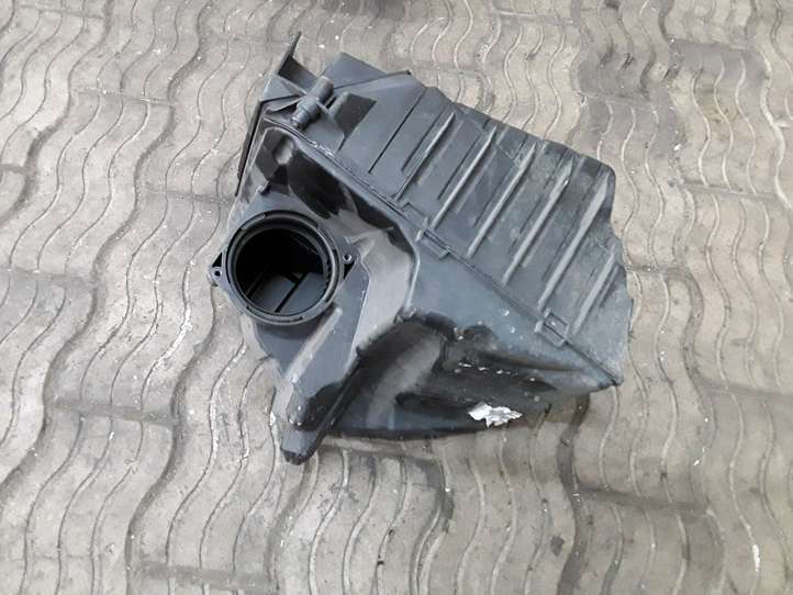 Renault Scenic III -  Grand scenic III (2009 - 2016)  8200947663B Коробка воздушного фильтра
