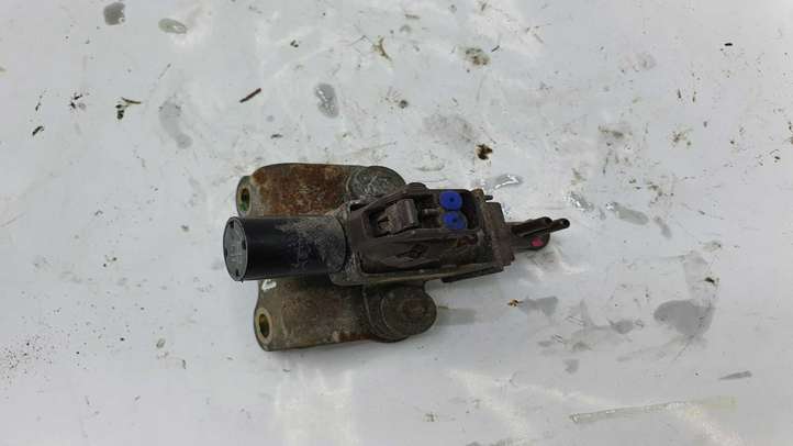 Toyota Land Cruiser (J120) (2002 - 2009)  2581930010 Соленоидный клапан