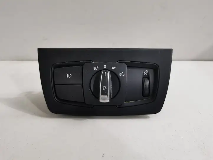 BMW 3 F30 F35 F31 (2012 - 2018) 9265297 Включатель фонарей — фото 1