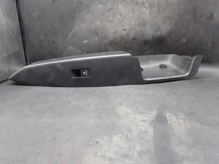 Opel Antara (2011 - 2017)  201005584 Отделка кнопок стеклоподъемника 