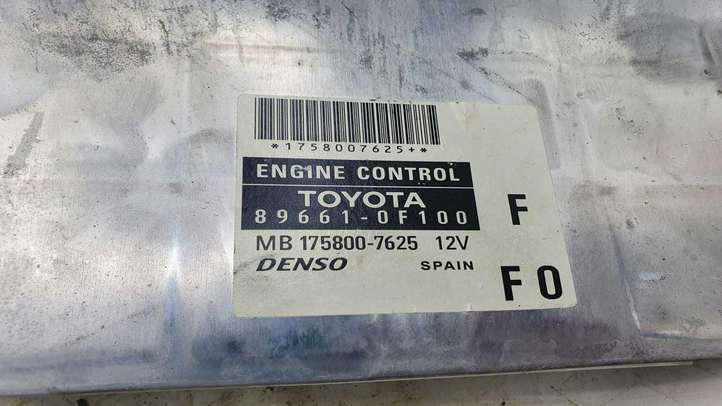 Toyota Corolla Verso E121 (2004 - 2007)  896610F100 Блок управления двигателя