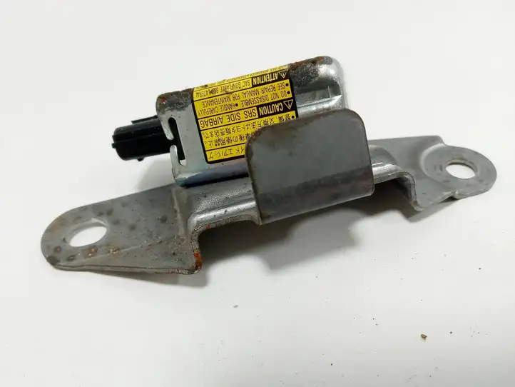 Toyota Land Cruiser (J120) (2002 - 2009) 8986060020 Датчик удара SRS — фото 3